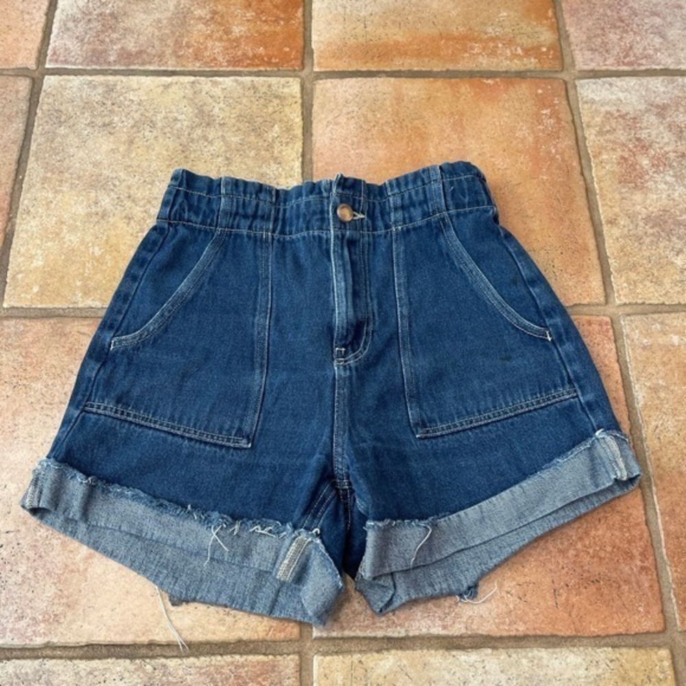 Zara elastic waist denim cuffed shorts 4